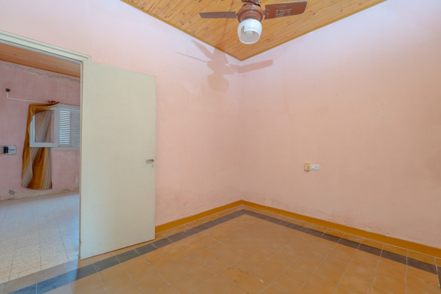 CASA SOBRE S. ARCAS / OPCION CASA + GALPON LINDERO (Tenemos exclusividad!)