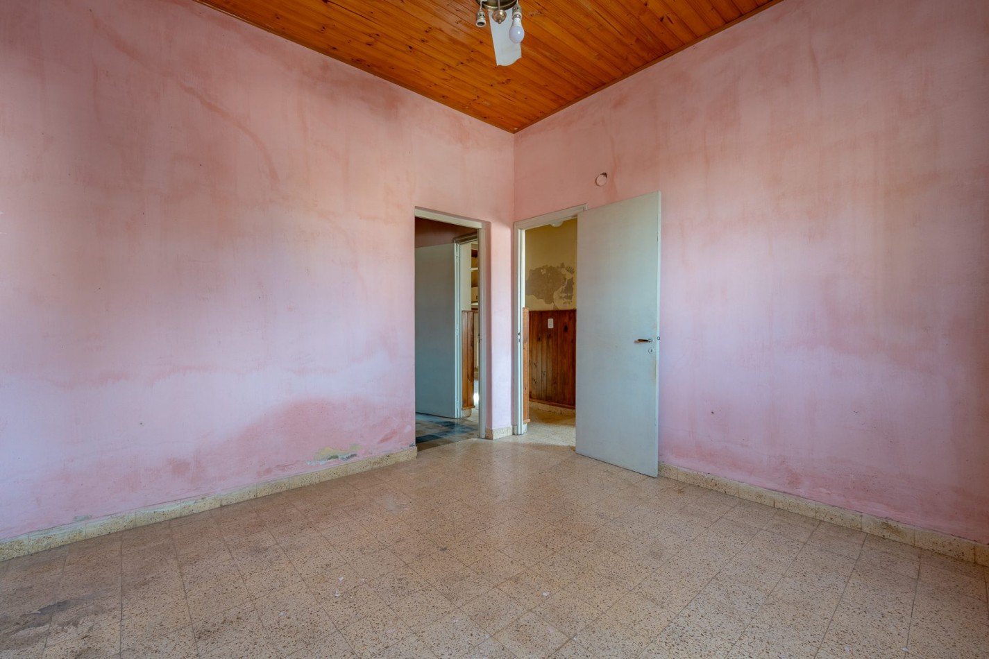 CASA SOBRE S. ARCAS / OPCION CASA + GALPON LINDERO (Tenemos exclusividad!)