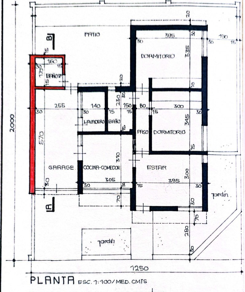 CASA EN ESQUINA! GRAN UBICACION!