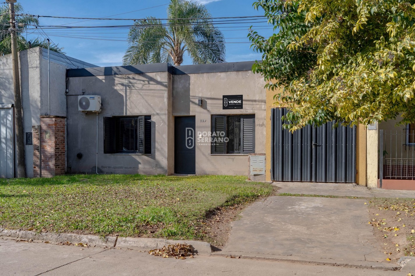 CASA NUEVA! AREA RESIDENCIAL!