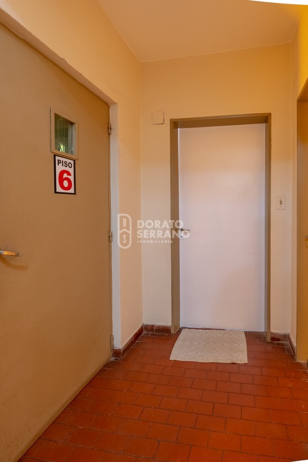 DEPTO. 2 DORMITORIOS! IMPECABLE! SOBRE AVENIDA J. NEWBERY!