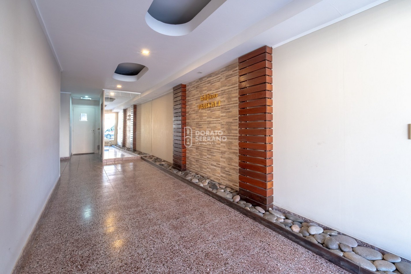 3 DORMITORIOS + PATIO EXCLUSIVO! MICROCENTRO!