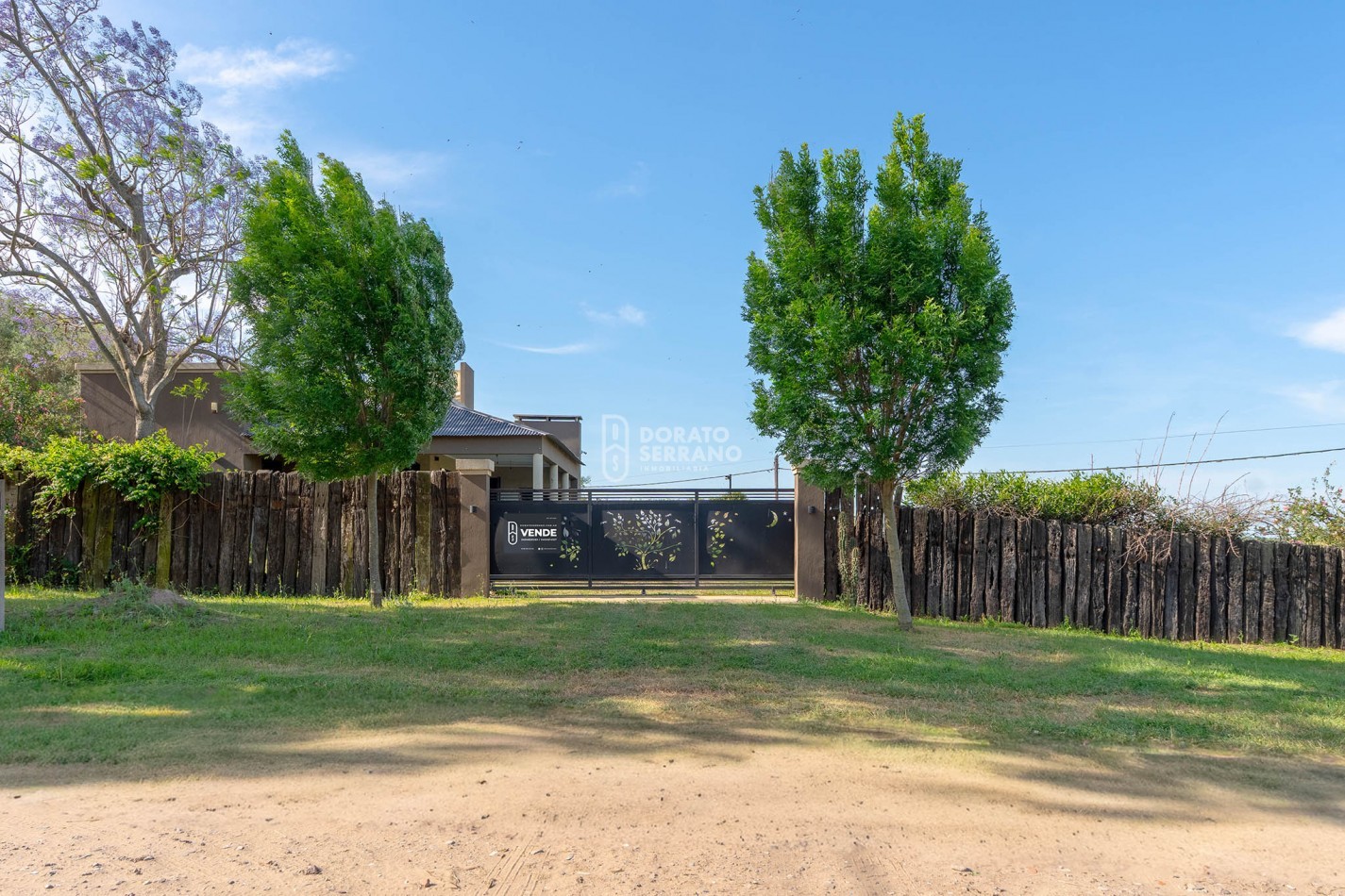 EXTRAORDINARIA! BARRIO GALVEZ - LAGUNA DE LOTTO.