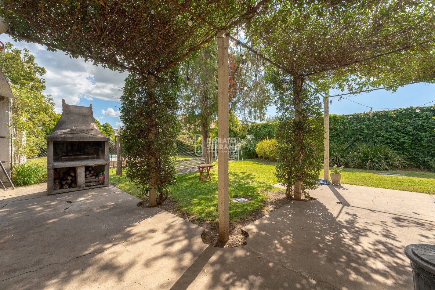 MAGNIFICA & VERSATIL / CANTIDAD + CALIDAD.