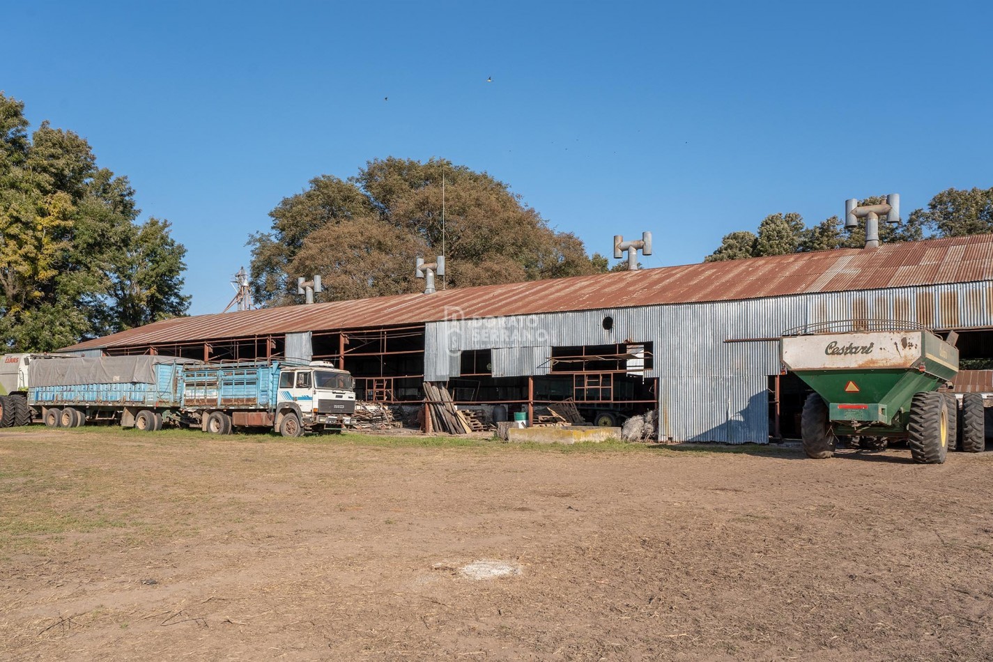 CAMPO  AGRICOLA /109 Ha. + RIEGO + INSTALACIONES = ESTABLECIMIENTO FULL!