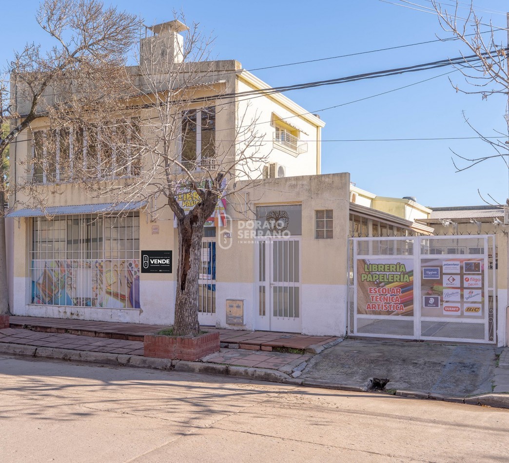 CASA + LOCAL + DEPOSITO.