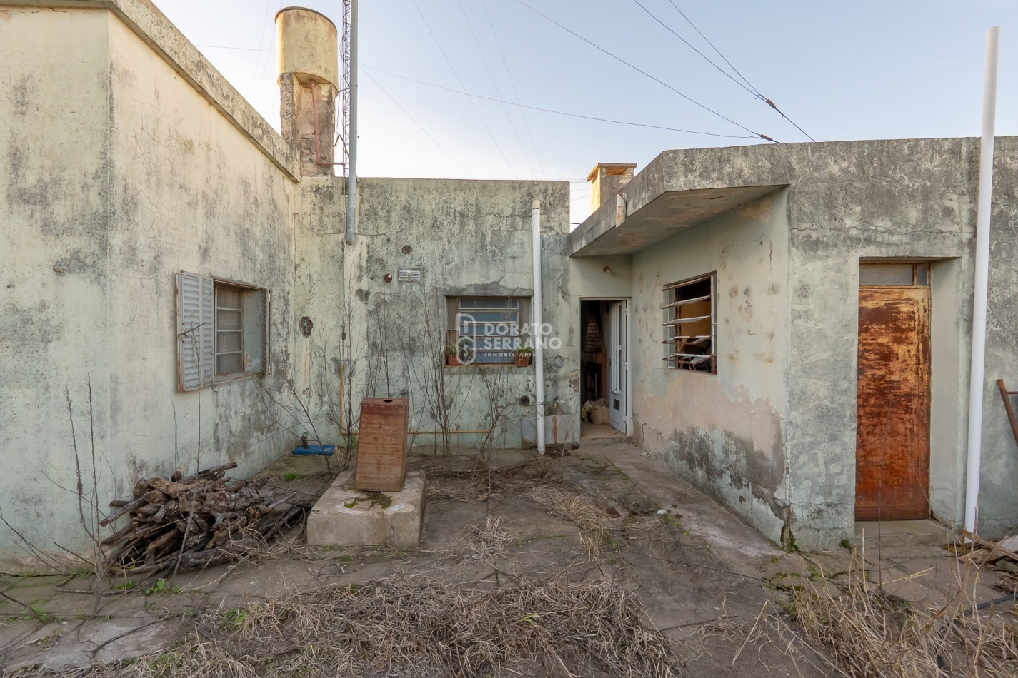 LOTE IDEAL + CASA A RECICLAR / EN PLENO BARRIO PROGRESO!