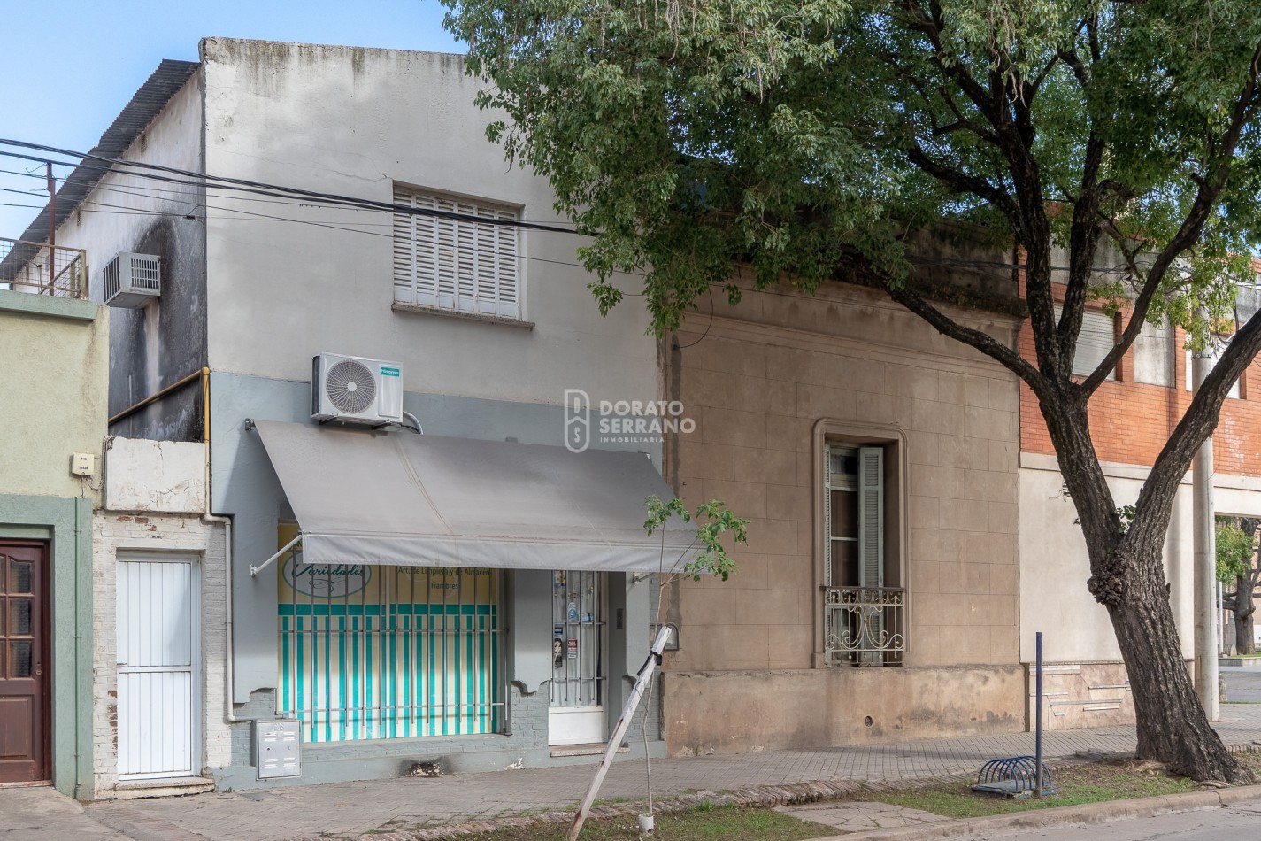 3X1 / CASA - DEPTO - LOCAL -  PASOS DE LA PLAZA CENTRAL!