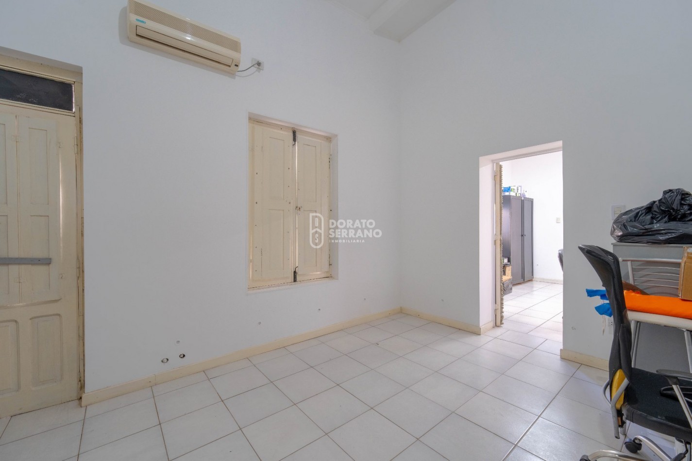 LOCAL + OFICINAS + LOTE 10X50 / MICROCENTRO!