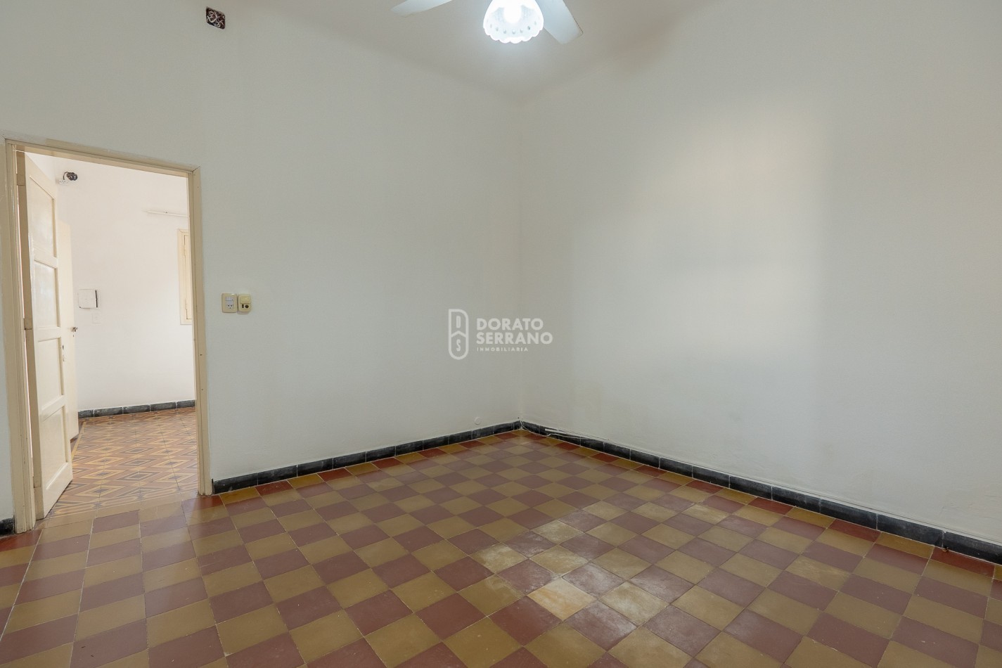CASA EN ESQUINA! 