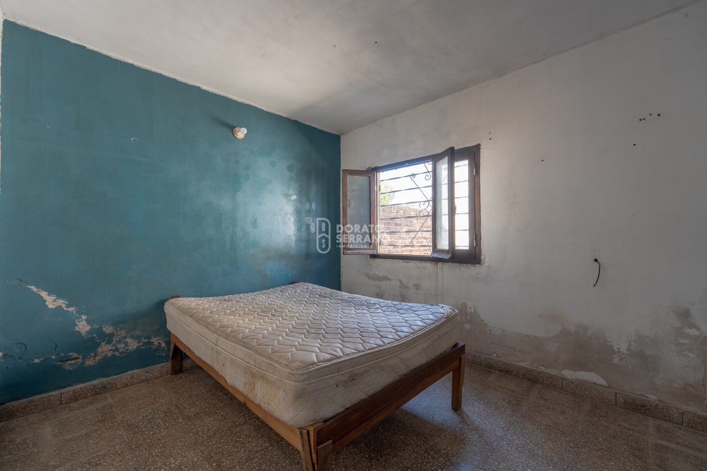 GRAN LOTE + CONSTRUCCION A RECUPERAR. 