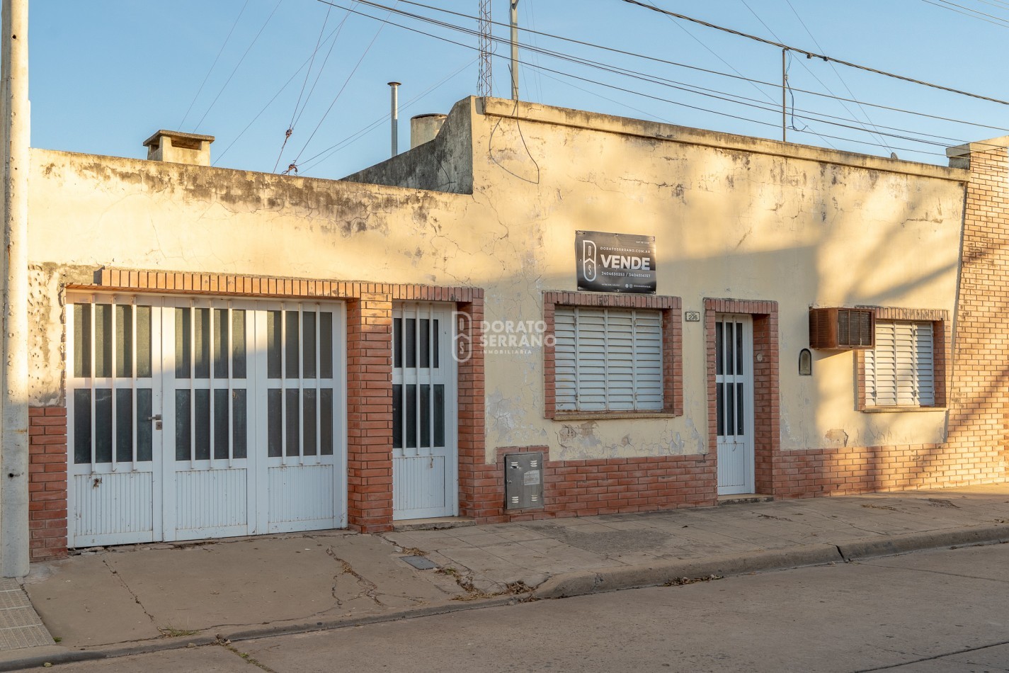 LOTE IDEAL + CASA A RECICLAR / EN PLENO BARRIO PROGRESO!