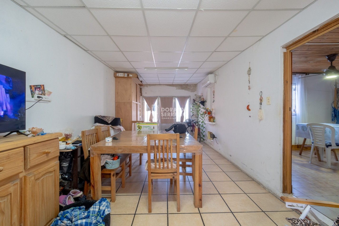 3 DORMITORIOS + PATIO Y COCHERA! TODOS LOS SERVICIOS!