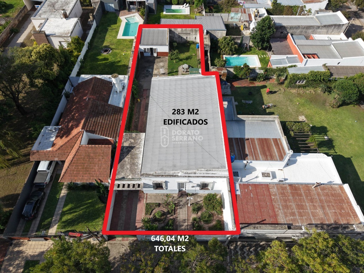CASA PARA SIEMPRE! NOBLEZA Y CALIDEZ & PLENO CENTRO!