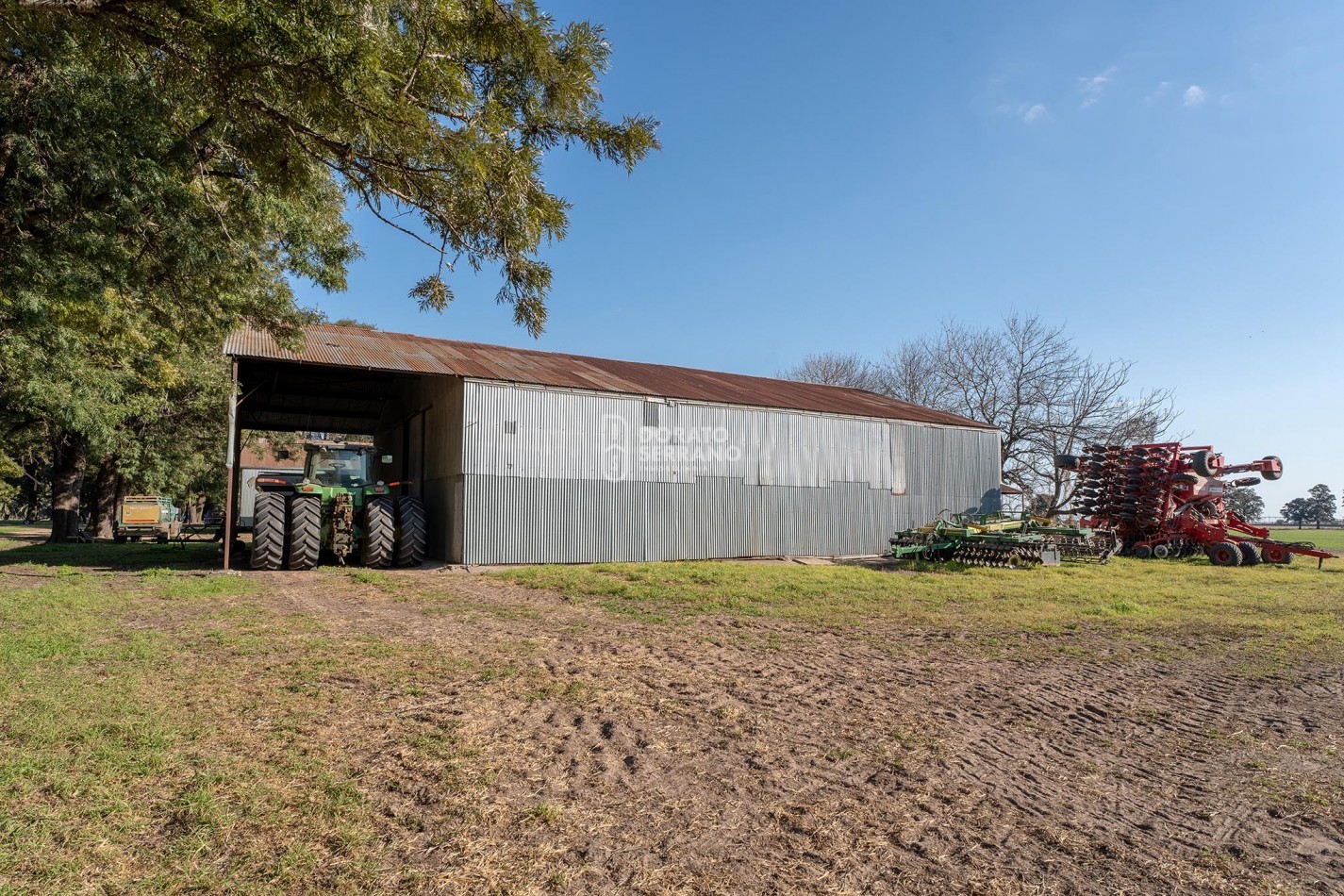 CAMPO  AGRICOLA /109 Ha. + RIEGO + INSTALACIONES = ESTABLECIMIENTO FULL!