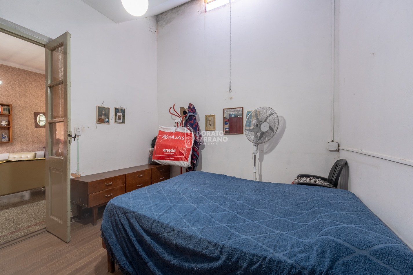 OPERATIVA! A MTS. DE AVENIDA! TODOS LOS SERVICIOS.