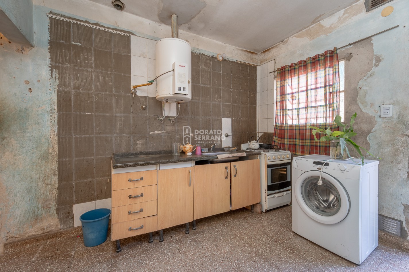 GRAN LOTE + CONSTRUCCION A RECUPERAR. 