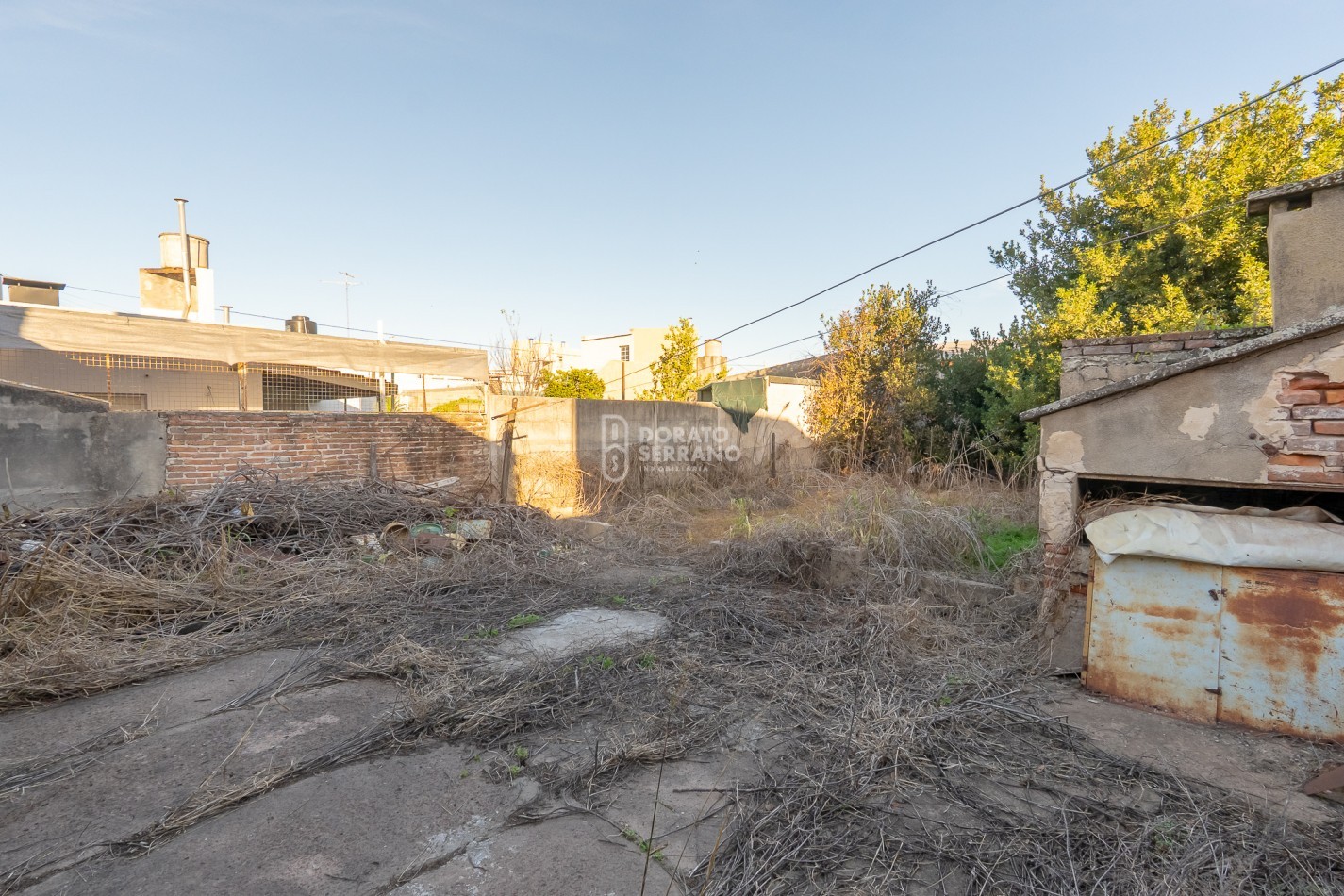 LOTE IDEAL + CASA A RECICLAR / EN PLENO BARRIO PROGRESO!