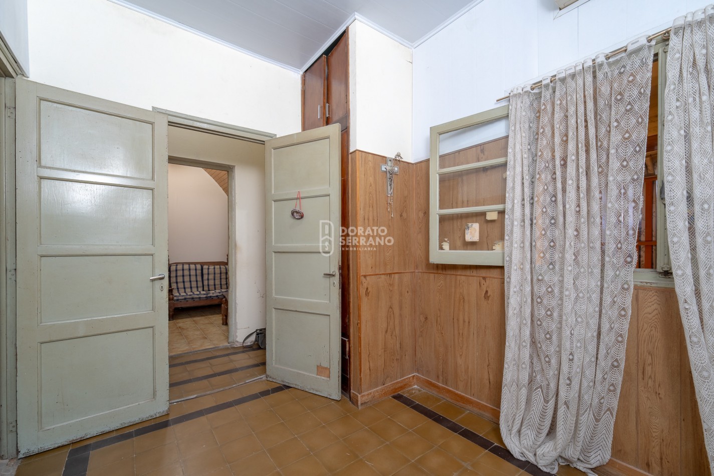 3X1 / CASA - DEPTO - LOCAL -  PASOS DE LA PLAZA CENTRAL!