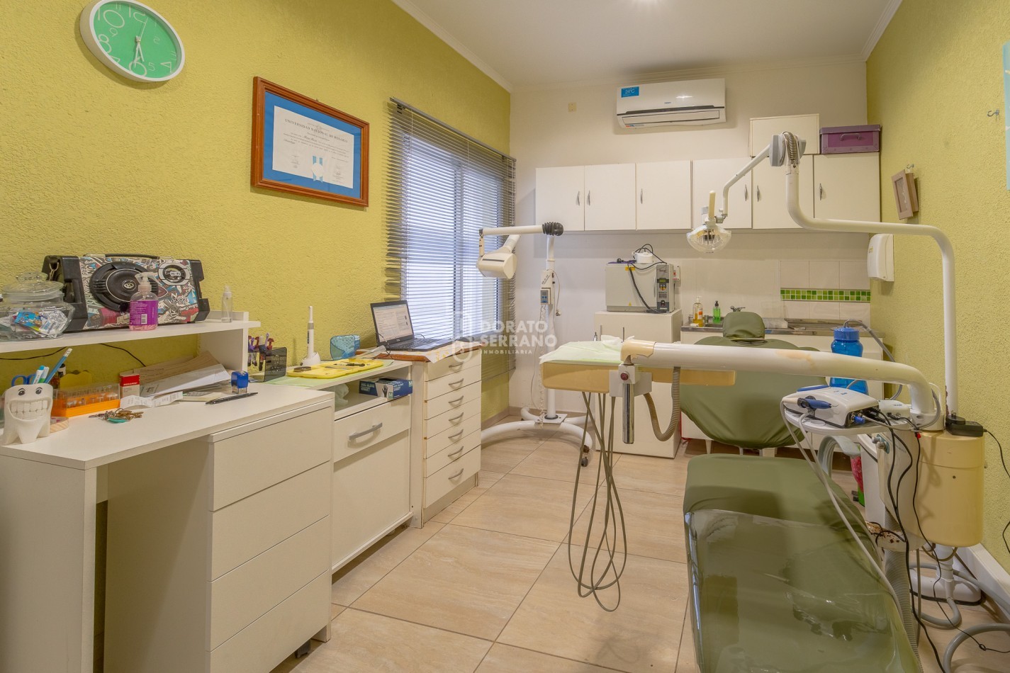 GRAN ESPACIO PROFESIONAL + POTENCIAL PARA LO QUE IMAGINES! EQUIPAMIENTO FULL!