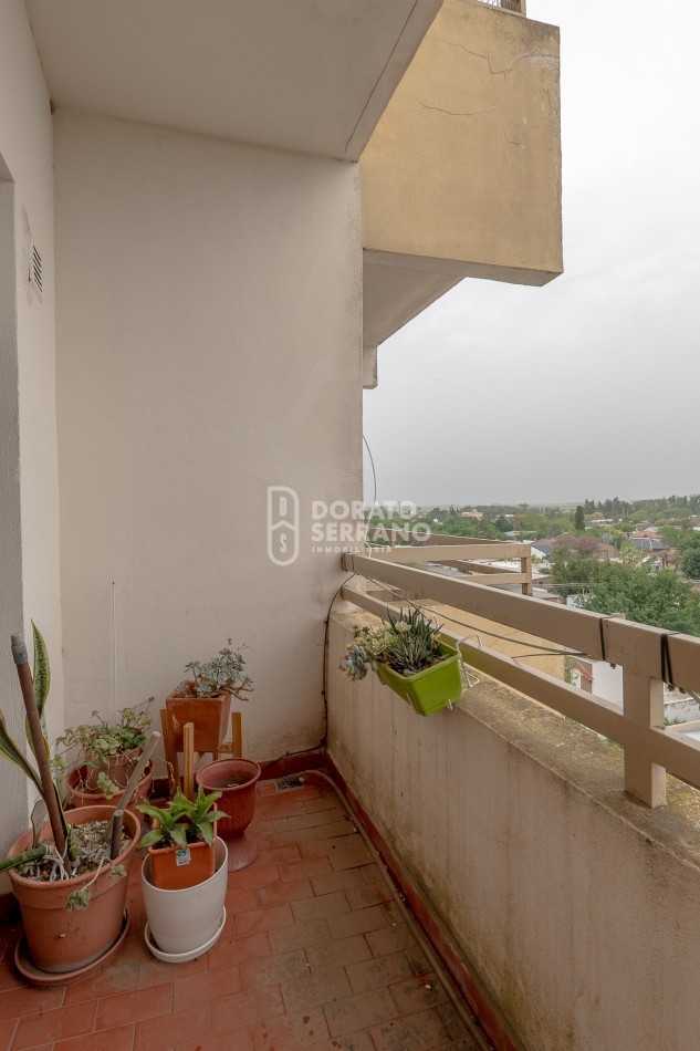 3 DORMITORIOS + 2 BAÑOS + DOBLE BALCON! 96 M2!