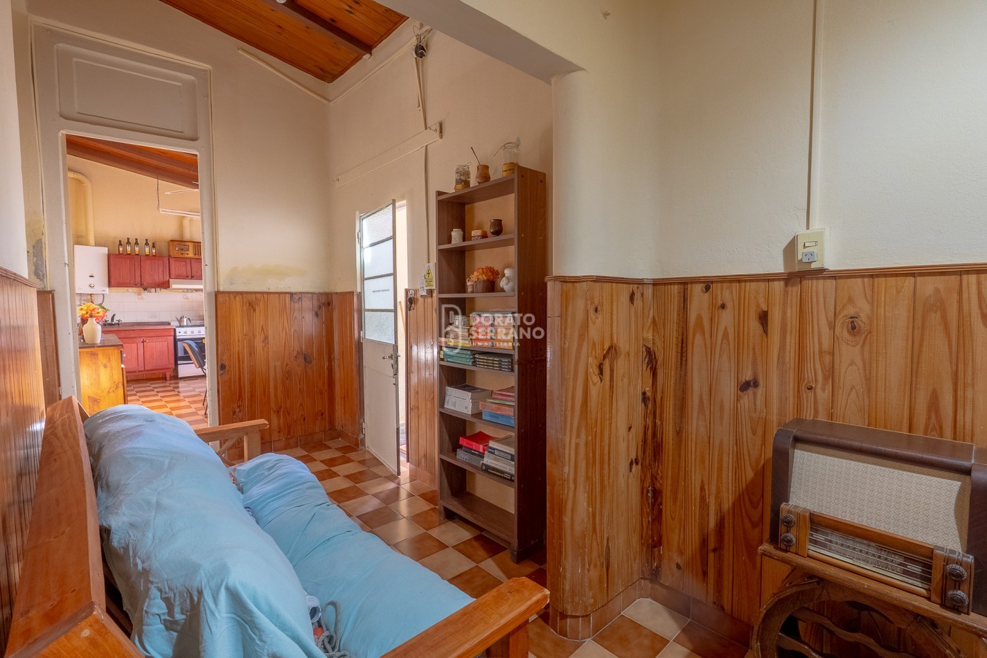CASA + LOCAL + DEPOSITO.