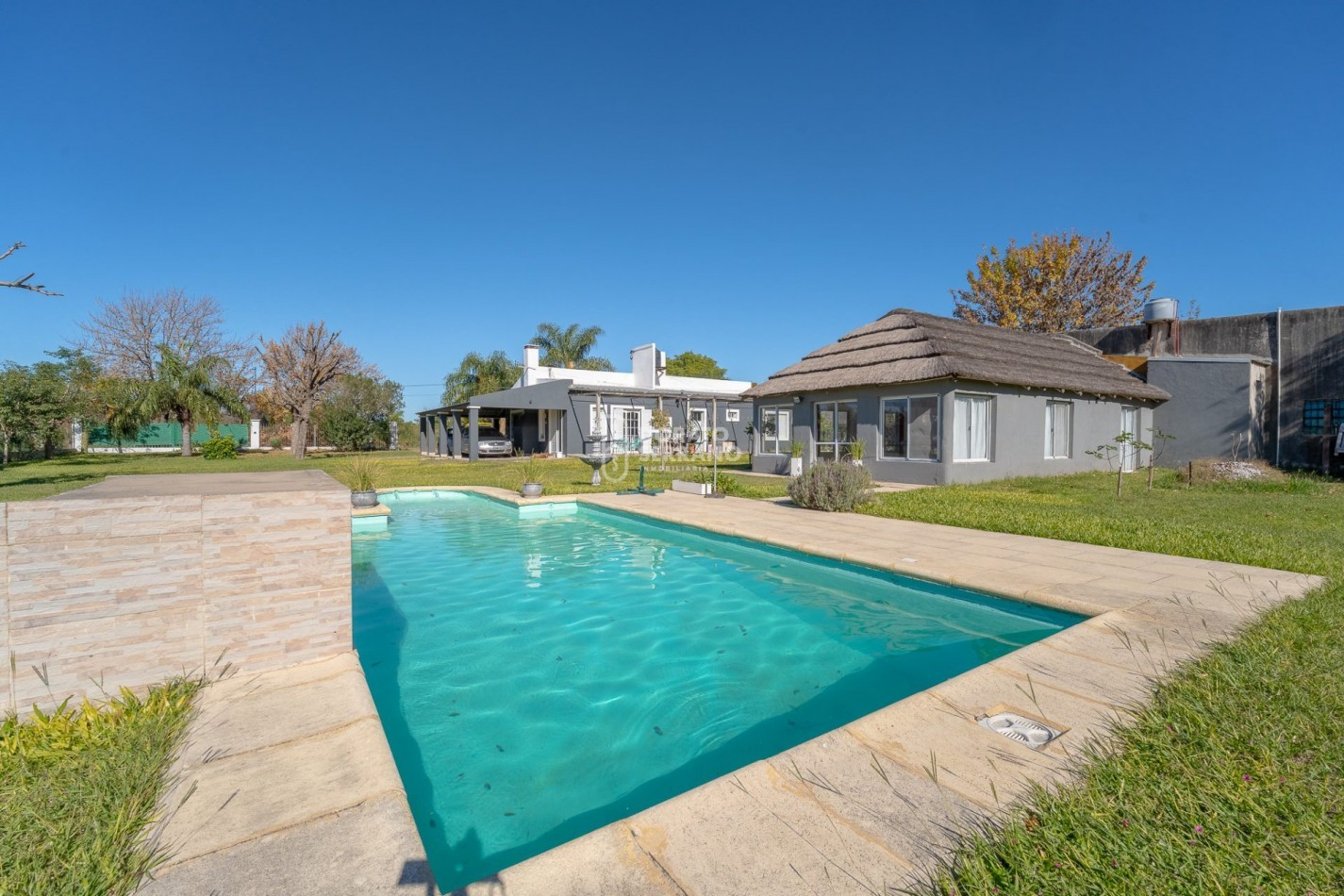 IMPRESIONANTE CASA-QUINTA! 3.300 M2 - OPCION 8.700 M2 ADQUIRIENDO TAMBIEN LOTES LINDEROS!