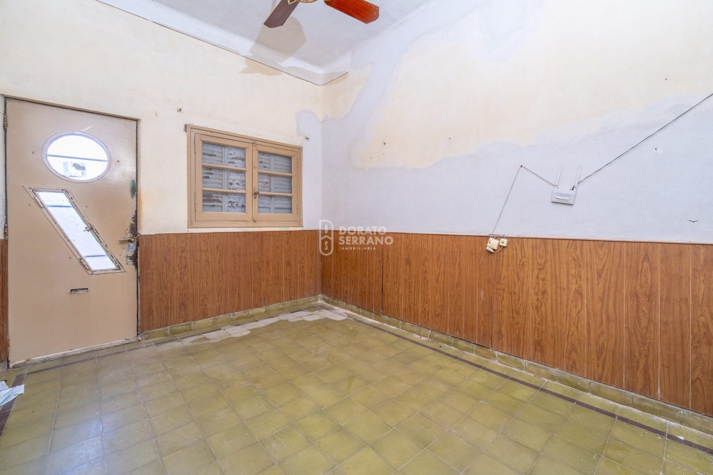 CASA A RECICLAR + LOTE PASANTE! 2 FRENTES!