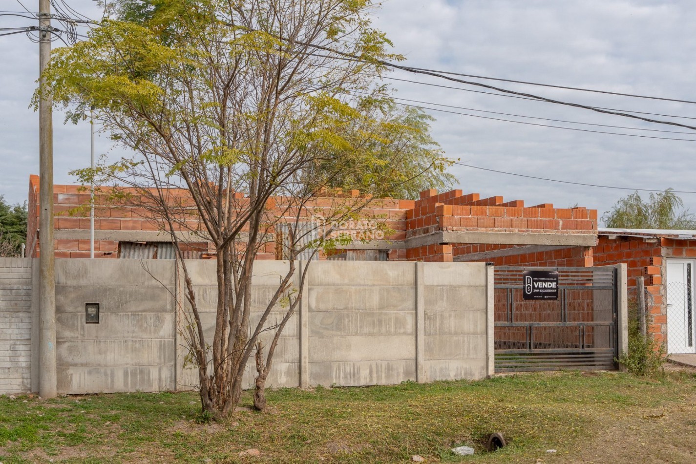 LOTE + CASA A TERMINAR! 