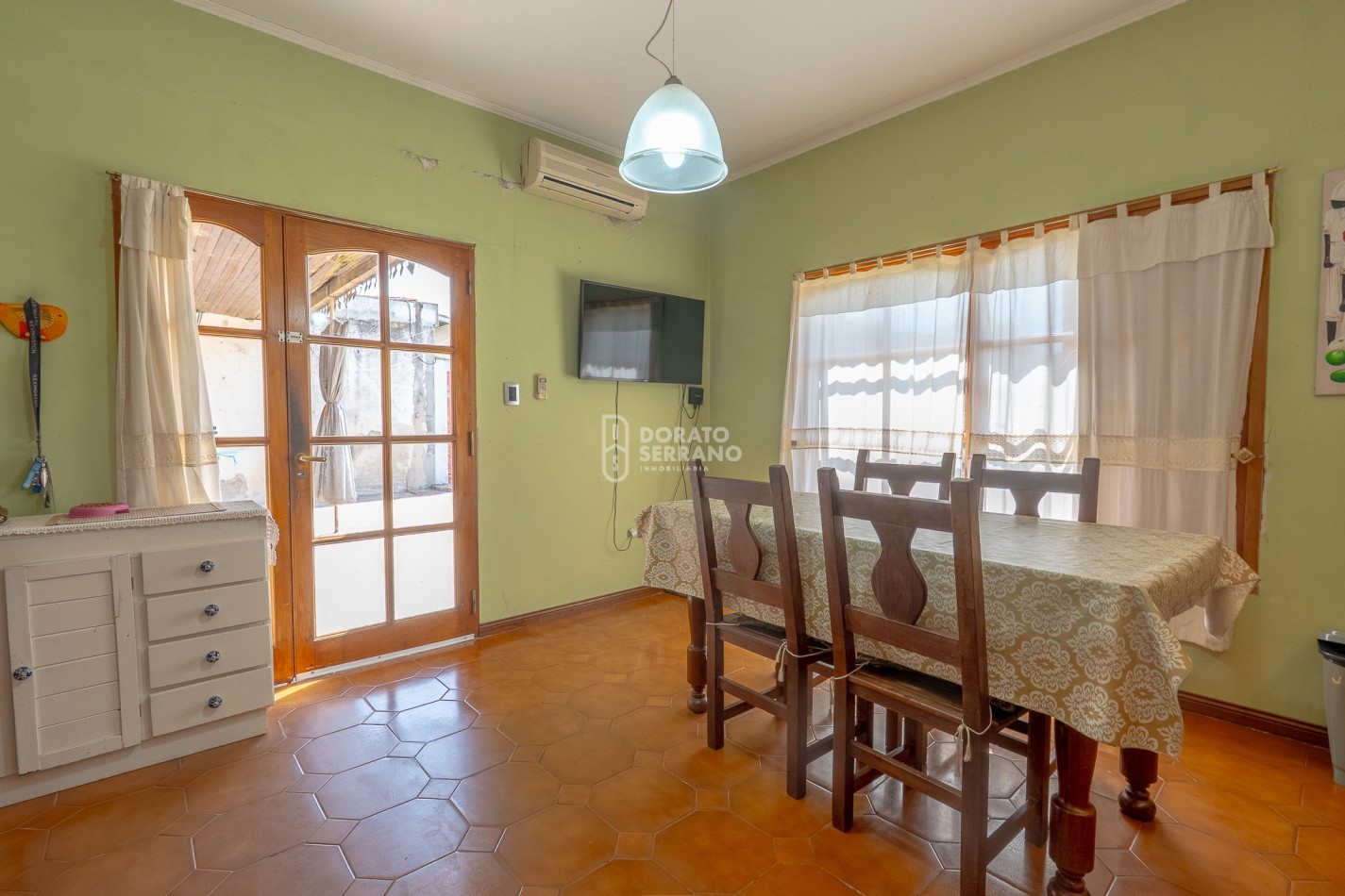 ESTILO & AMENITIES + LOTE XL / EXTRAORDINARIO! 