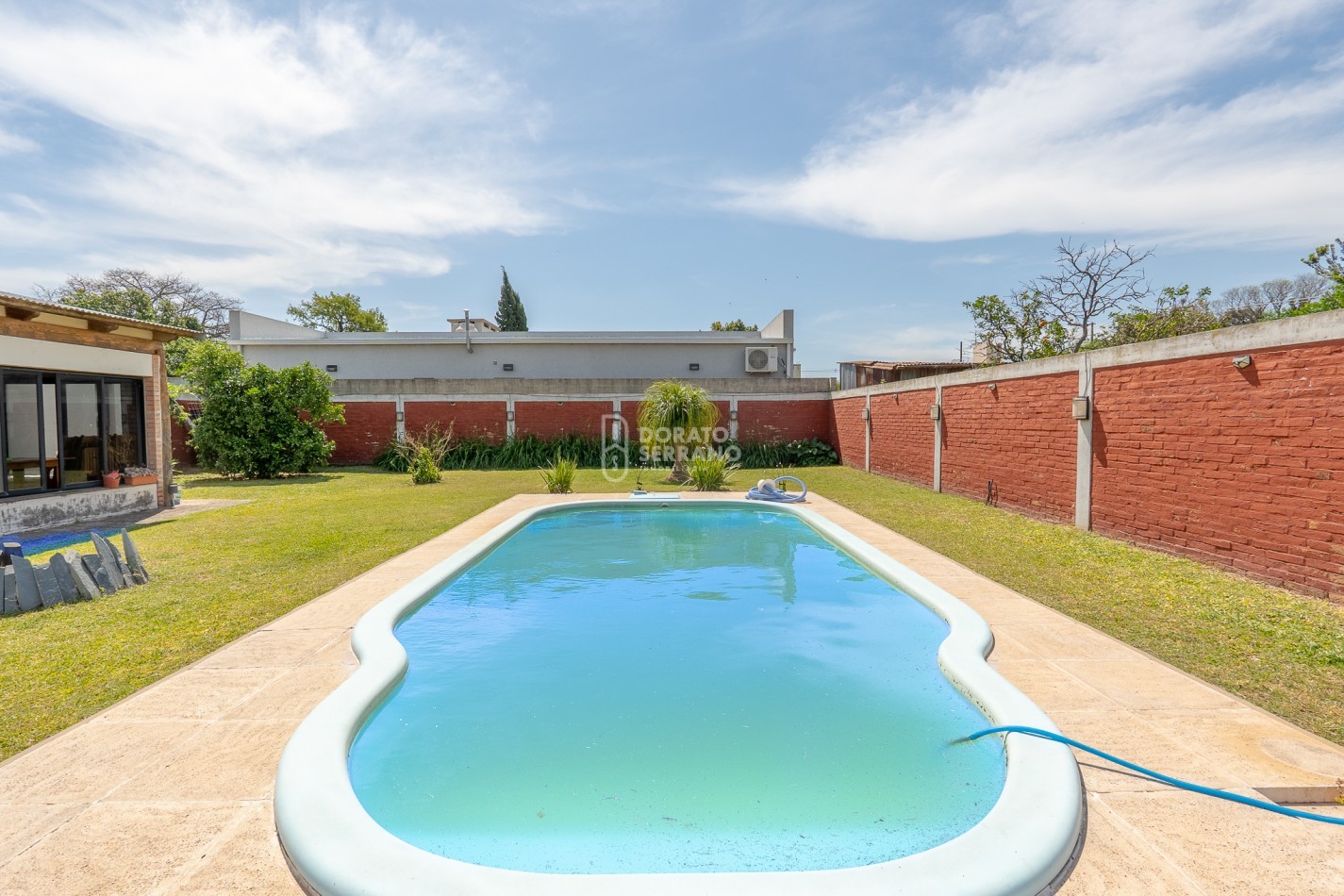 ESTILO & AMENITIES + LOTE XL / EXTRAORDINARIO! 