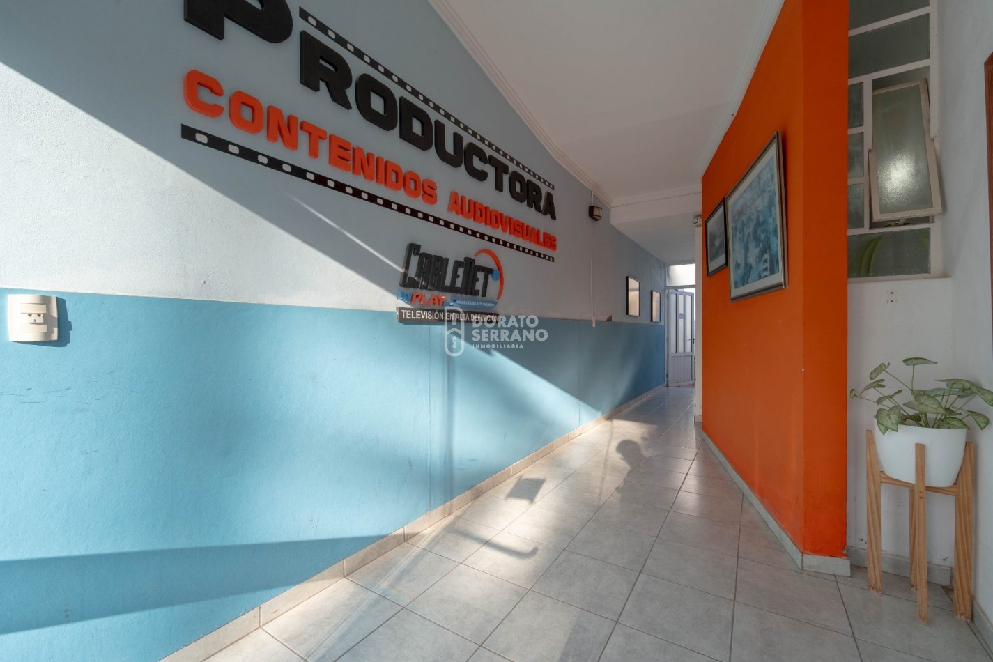 LOCAL + OFICINAS + LOTE 10X50 / MICROCENTRO!