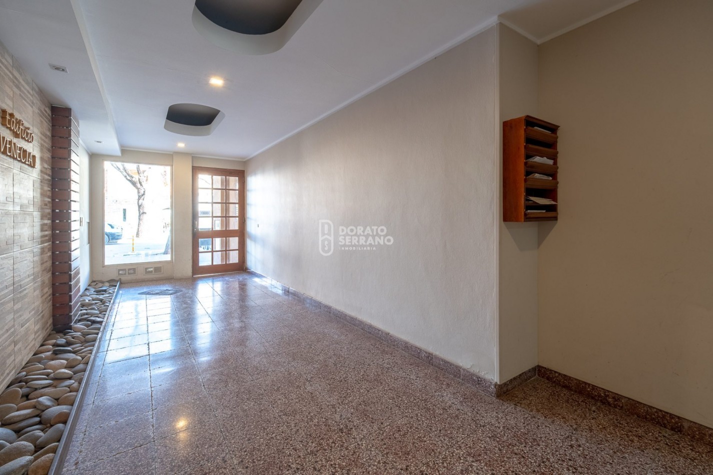 3 DORMITORIOS + PATIO EXCLUSIVO! MICROCENTRO!