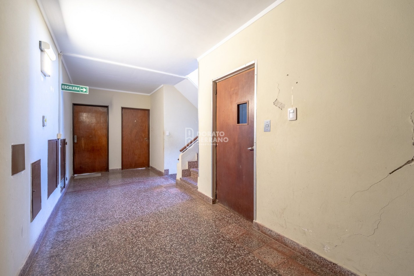 3 DORMITORIOS + PATIO EXCLUSIVO! MICROCENTRO!