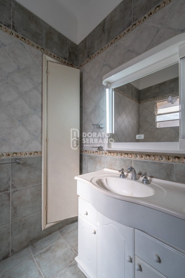 SOBRIA & ELEGANTE & RESIDENCIAL