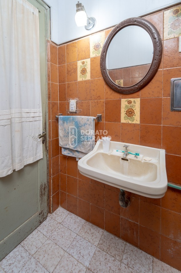 3X1 / CASA - DEPTO - LOCAL -  PASOS DE LA PLAZA CENTRAL!