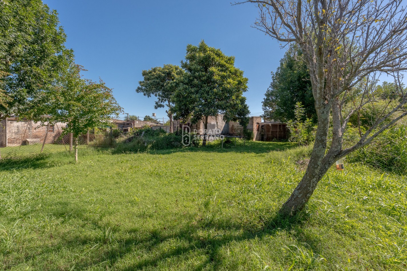 GRAN LOTE + CONSTRUCCION A RECUPERAR. 