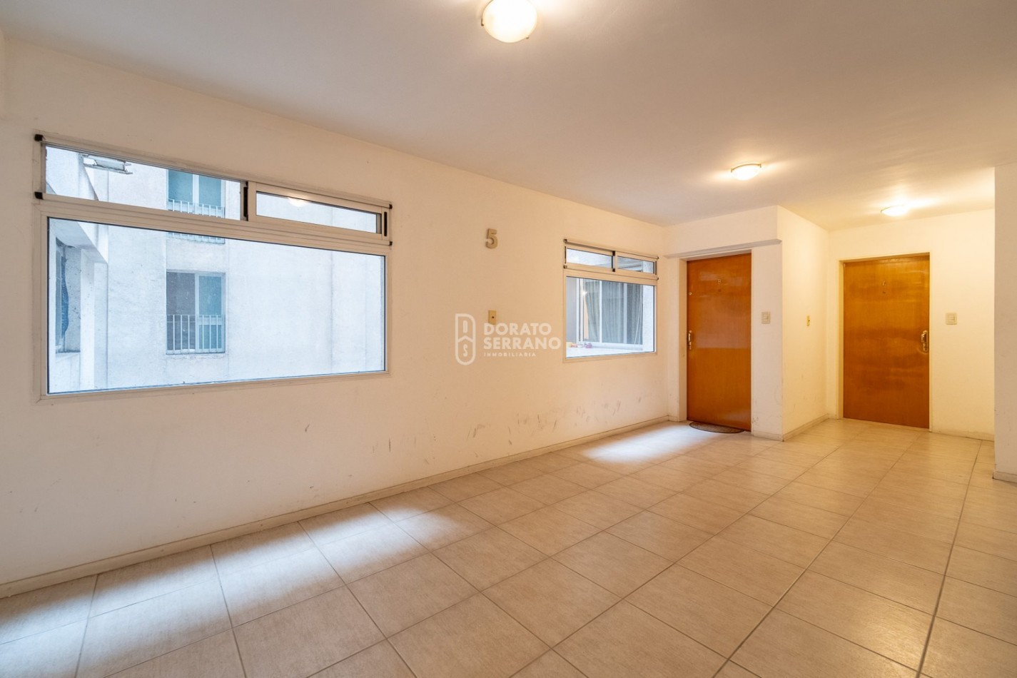 DEPTO. 1 DORMITORIO Y BAULERA S/ PEATONAL SAN MARTIN. ROSARIO!
