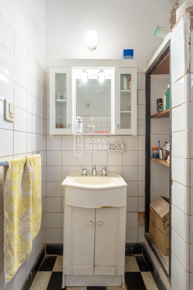 OPERATIVA! A MTS. DE AVENIDA! TODOS LOS SERVICIOS.