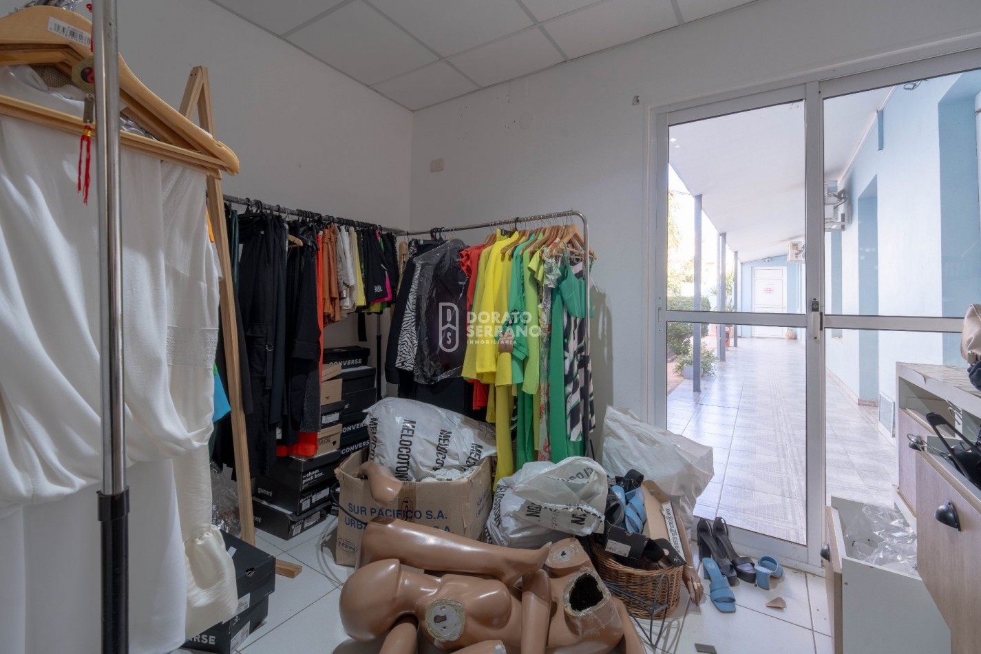 LOCAL + OFICINAS + LOTE 10X50 / MICROCENTRO!