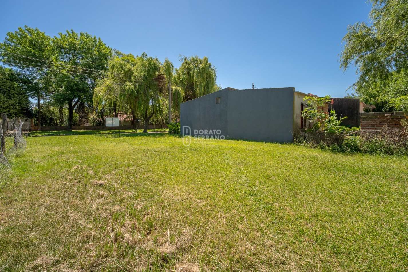 LOTE 10 X 30 - ZONA RESIDENCIAL