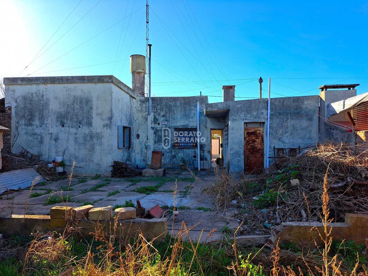 LOTE IDEAL + CASA A RECICLAR / EN PLENO BARRIO PROGRESO!