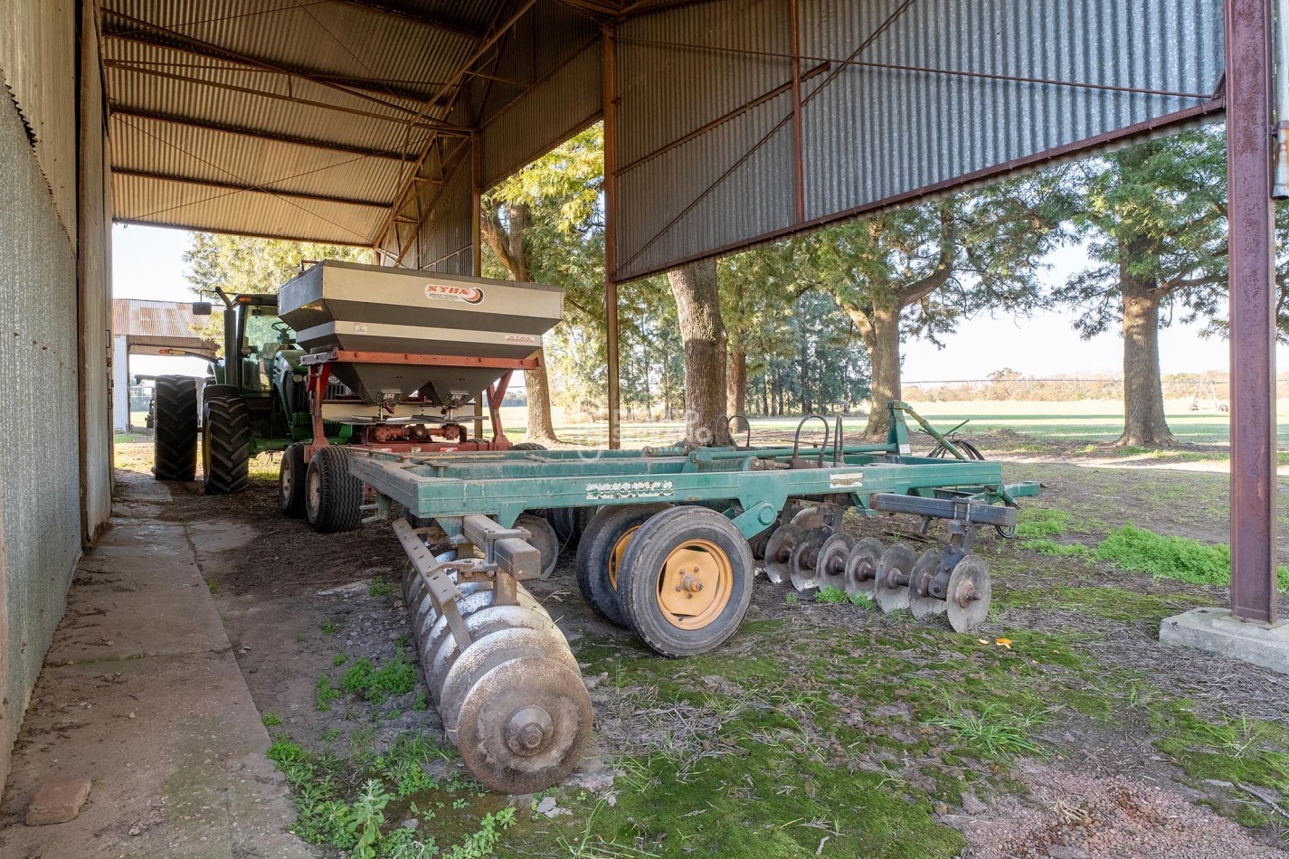 CAMPO  AGRICOLA /109 Ha. + RIEGO + INSTALACIONES = ESTABLECIMIENTO FULL!