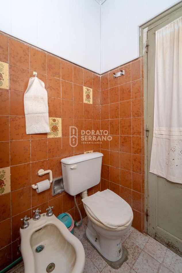 3X1 / CASA - DEPTO - LOCAL -  PASOS DE LA PLAZA CENTRAL!