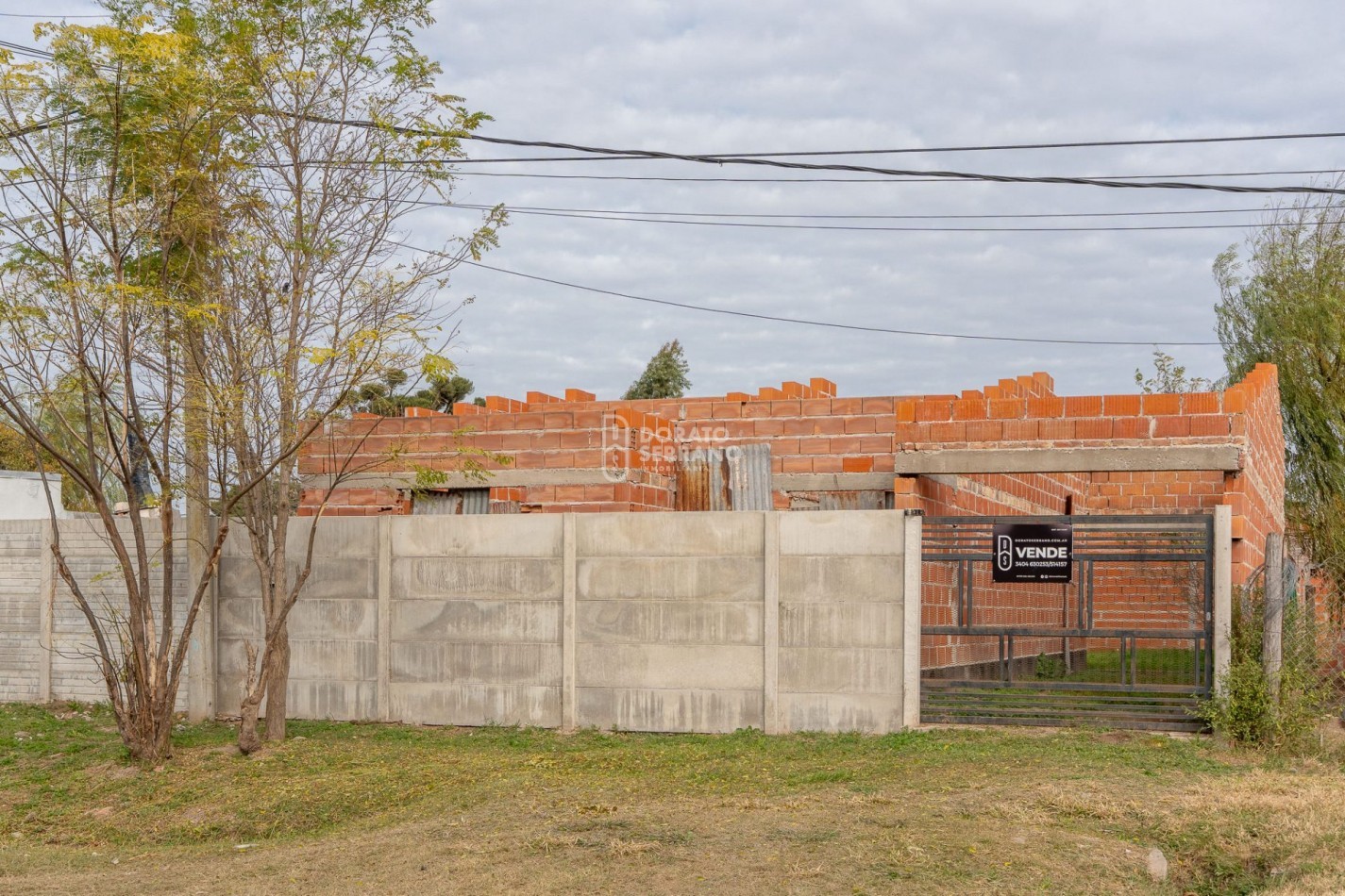 LOTE + CASA A TERMINAR! 