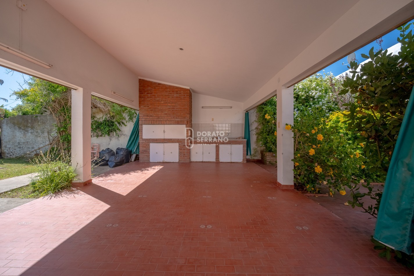 PRESENTE Y FUTURO! MACRO-CENTRO.