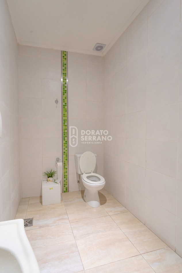 GRAN ESPACIO PROFESIONAL + POTENCIAL PARA LO QUE IMAGINES! EQUIPAMIENTO FULL!