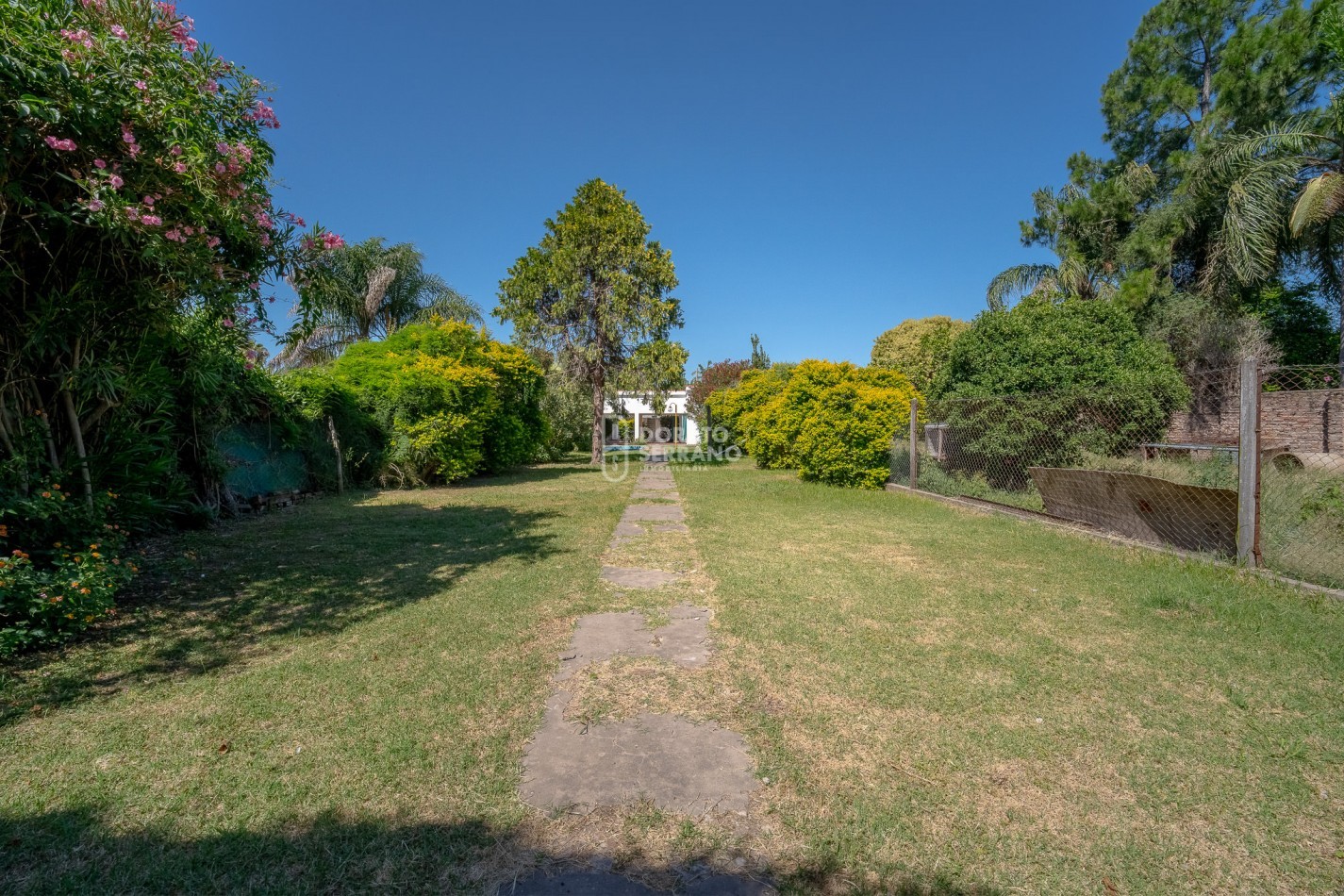 PRESENTE Y FUTURO! MACRO-CENTRO.