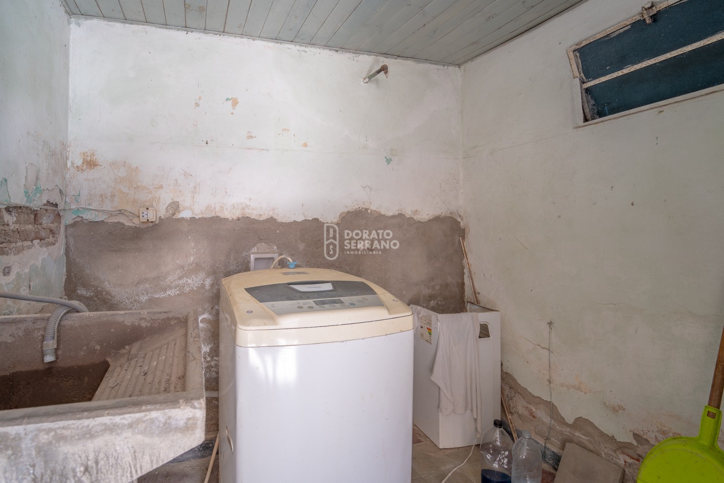 42 MTS. DE FRENTE EN ESQUINA! MAXIMAS POSIBILIDADES SOBRE 25 DE MAYO!