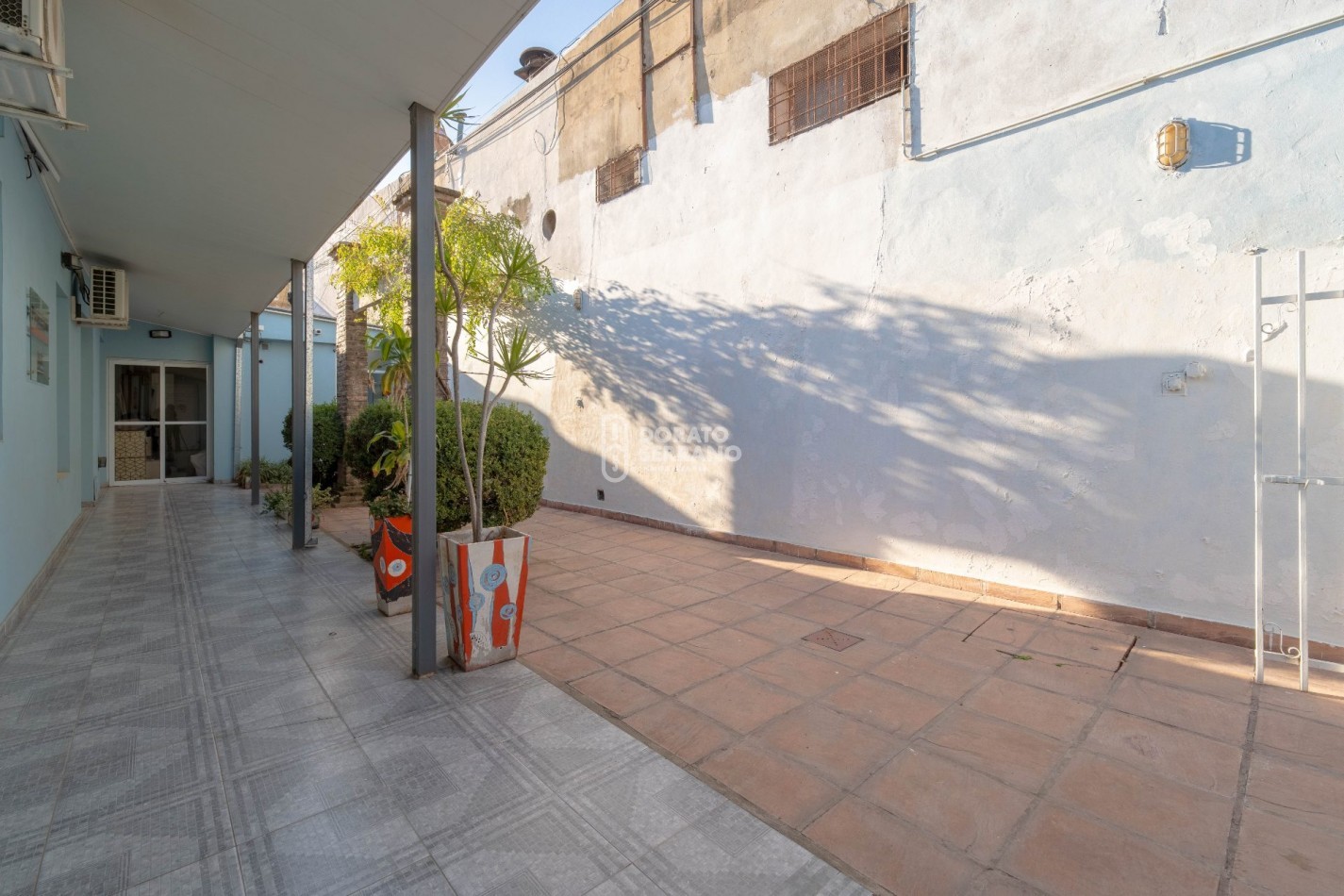 LOCAL + OFICINAS + LOTE 10X50 / MICROCENTRO!
